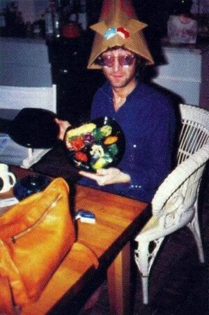 October-9-1980-John-Lennon-celebrate-his-last-birthday-in-life2.jpg